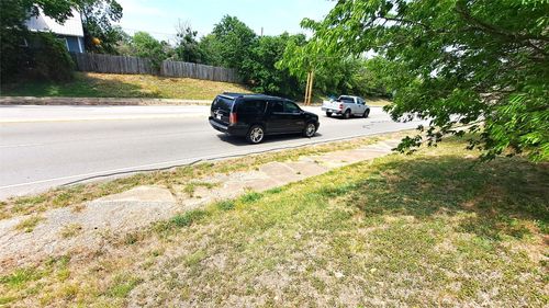 318 Burkett St, Taylor, TX, 76574 | Card Image