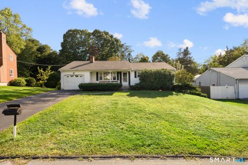 292 Tumblebrook Rd, Meriden, CT, 06450-4760 | Card Image