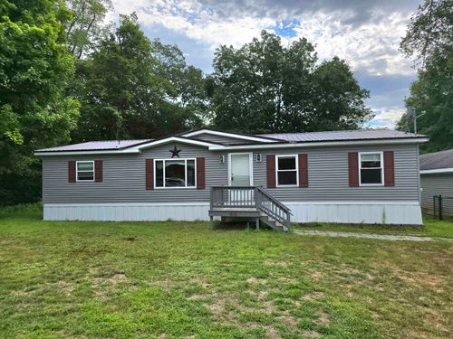 44 Western Ave, Milton Mills, NH, 03852-4221 | Card Image