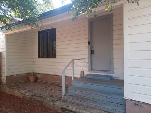 a-2808 Windsor Rd, Austin, TX, 78703-3058 | Card Image