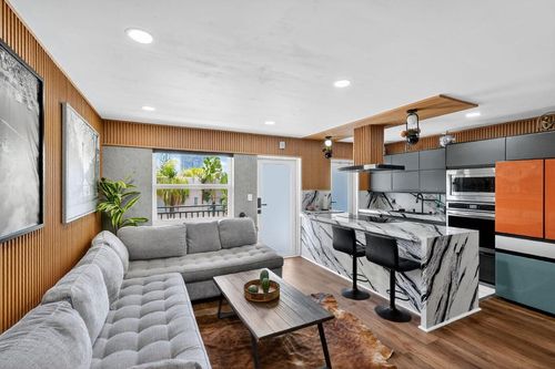 32-363 Washington Ave, Miami Beach, FL, 33139-8760 | Card Image