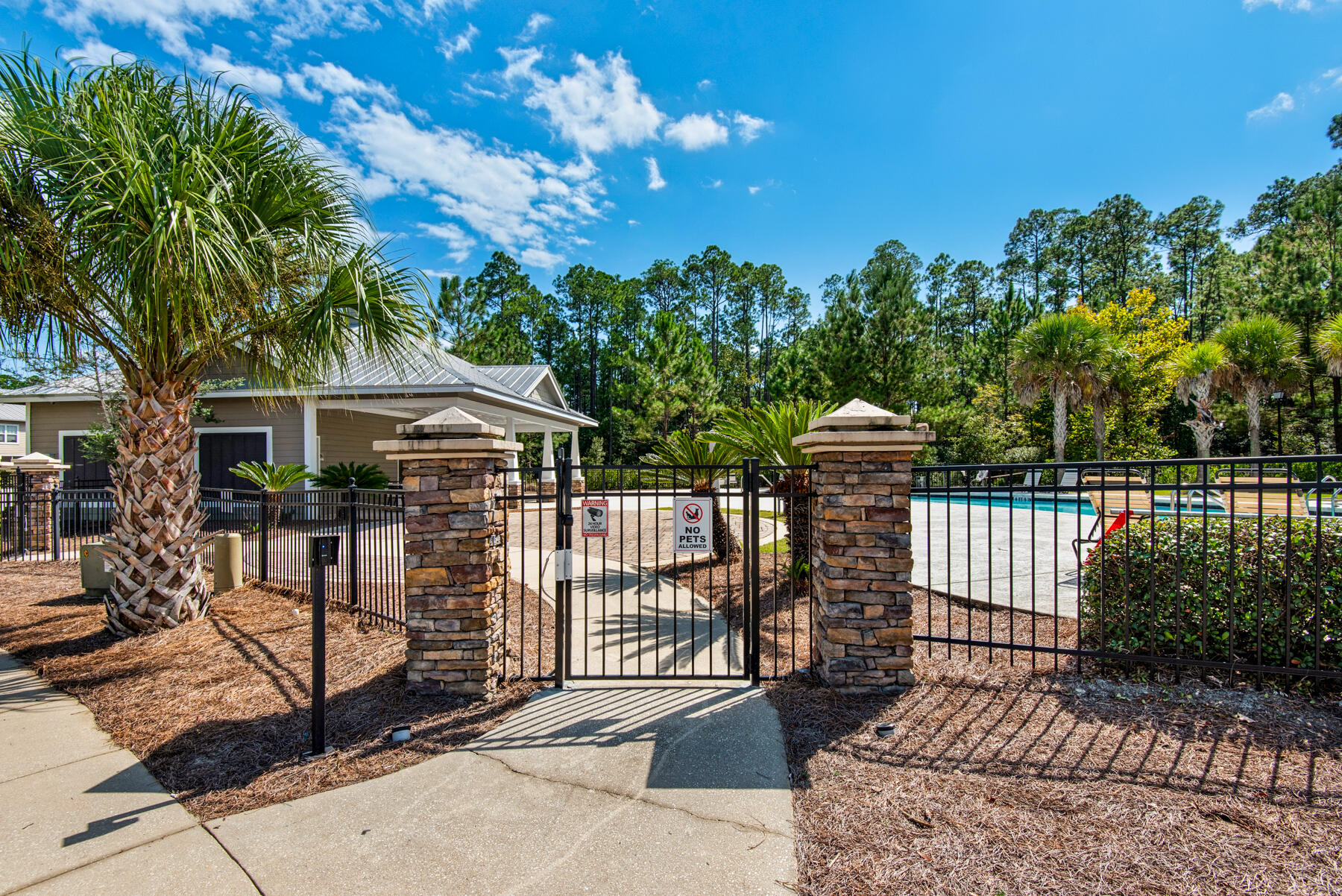 Residential Lease in Freeport 3