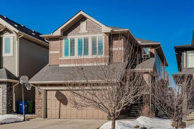 168 Cougar Ridge Manor Sw, Home with 4 bedrooms, 3 bathrooms and 4 parking in Calgary AB | Image 1
