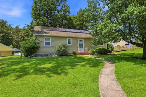 80 Gatewood Rd, Springfield, MA, 01119-2316 | Card Image
