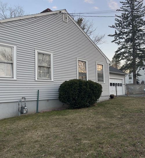 76 Allston St, Lawrence, MA, 01841 | Card Image