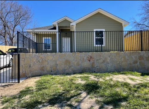 2918 Lee Ave, Fort Worth, TX, 76106-5721 | Card Image