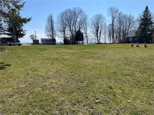 527 Avalon Lane, Simcoe, ON, N3Y4K2 | Card Image