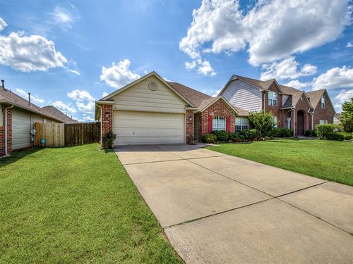 8406 S 111th East Ave, Tulsa, OK, 74133-2580 | Card Image