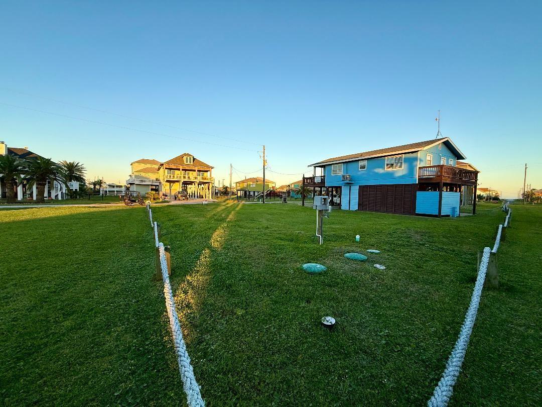 Land in Crystal Beach 3