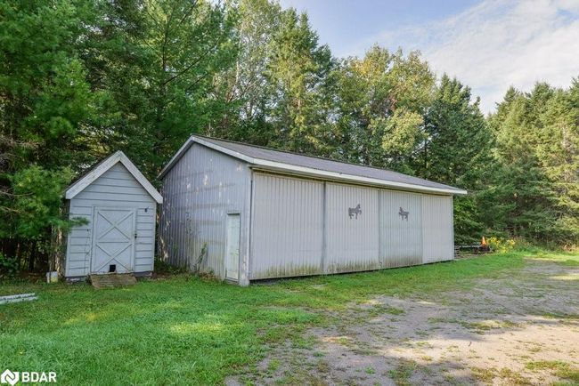 1390 Warminster Sideroad, House other with 3 bedrooms, 3 bathrooms and 20 parking in Oro Medonte ON | Image 35