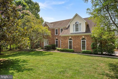 15700 Trapshire Ct, Waterford, VA, 20197-1002 | Card Image
