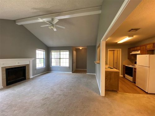 apt-b-214 Tamara Dr, Georgetown, TX, 78628-8602 | Card Image