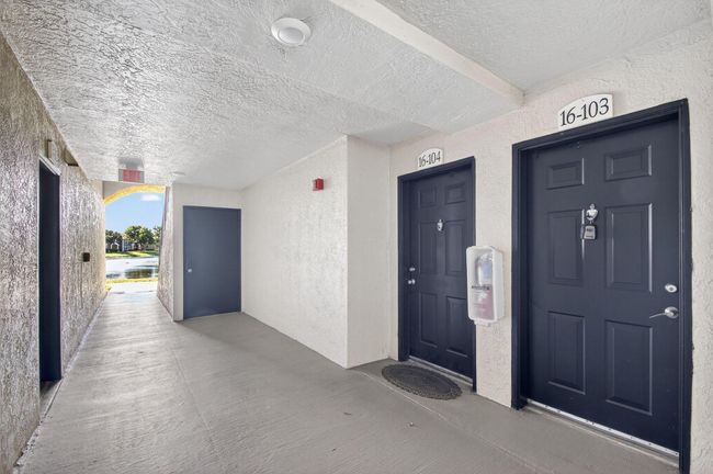 APT-103 - 15155 Michelangelo Blvd, Condo with 2 bedrooms, 2 bathrooms and null parking in Delray Beach FL | Image 6