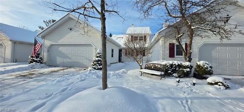 6667 Hidden Lake Trl, Brecksville, OH, 44141-3173 | Card Image