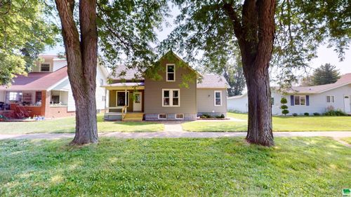 106 S Lubeck, Holstein, IA, 51025 | Card Image