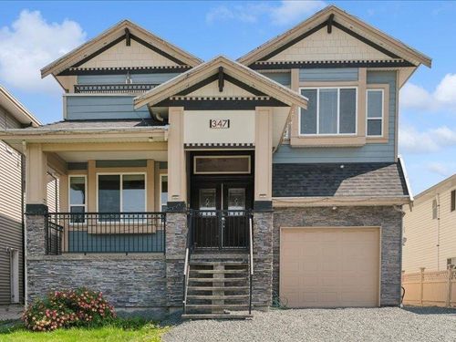 347 Fenton St, New Westminster, BC, V3M5J1 | Card Image