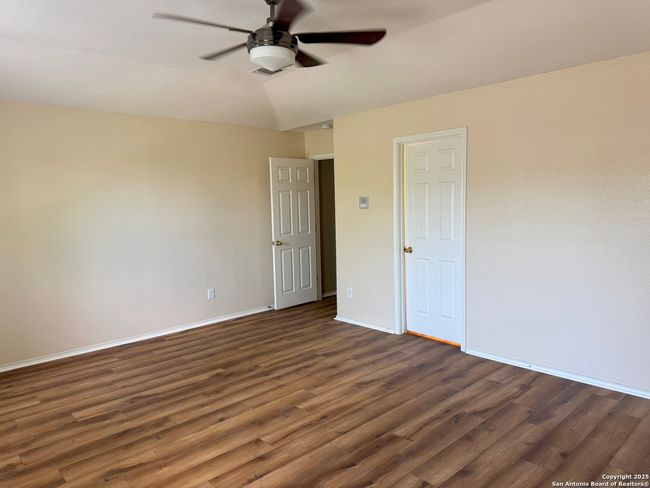 10115 Colt Xing, House other with 3 bedrooms, 3 bathrooms and null parking in Converse TX | Image 19