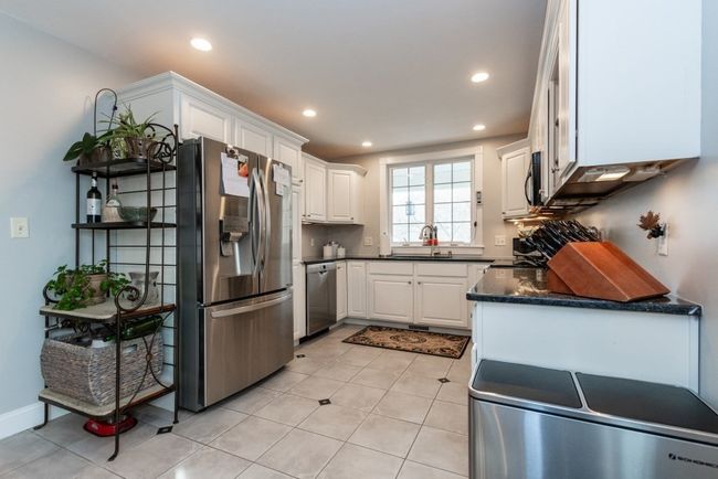 A - 80 Mechanic St, Condo with 3 bedrooms, 3 bathrooms and 3 parking in Foxborough MA | Image 17