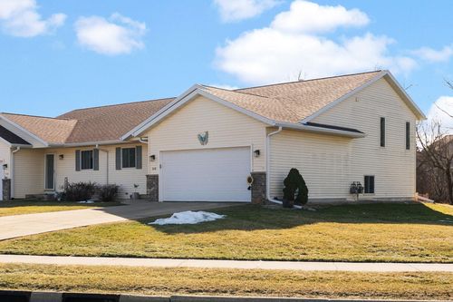 308 Concord Dr, Oregon, WI, 53575-3615 | Card Image