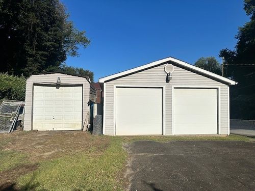 3221 Stafford St, Pittsburgh, PA, 15204-1439 | Card Image