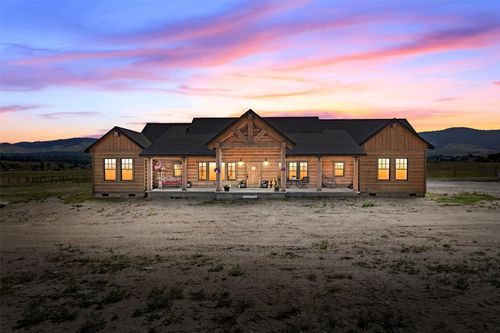 768 Gathering Pl, Corvallis, MT, 59828-9011 | Card Image