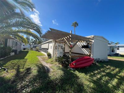 4432 Tucker Square, House other with 2 bedrooms, 2 bathrooms and null parking in New Port Richey FL | Image 3