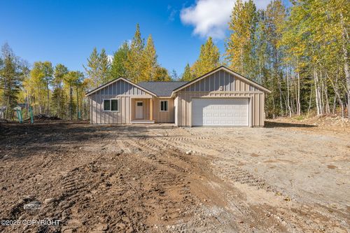 8851 W Happy Cir, Wasilla, AK, 99623 | Card Image