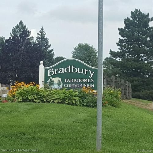 40705 Newport Drive, Plymouth Charter Township, MI, 48170 | Card Image