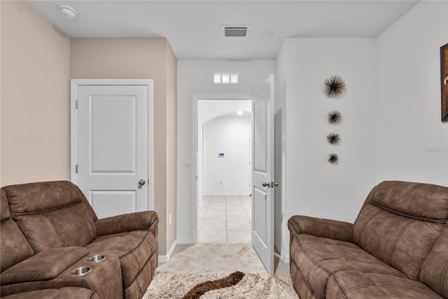 17019 Avon Dive Lane, House other with 4 bedrooms, 2 bathrooms and null parking in WIMAUMA FL | Image 24