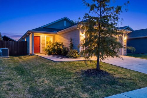 5907 Wedgemere Drive, Princeton, TX, 75407 | Card Image