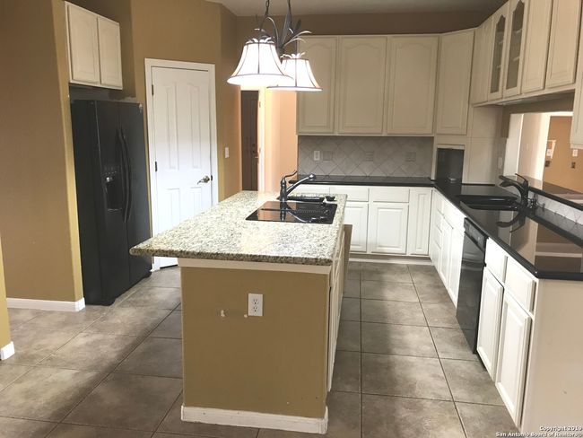 3011 River Way, House other with 4 bedrooms, 5 bathrooms and null parking in Spring Branch TX | Image 7