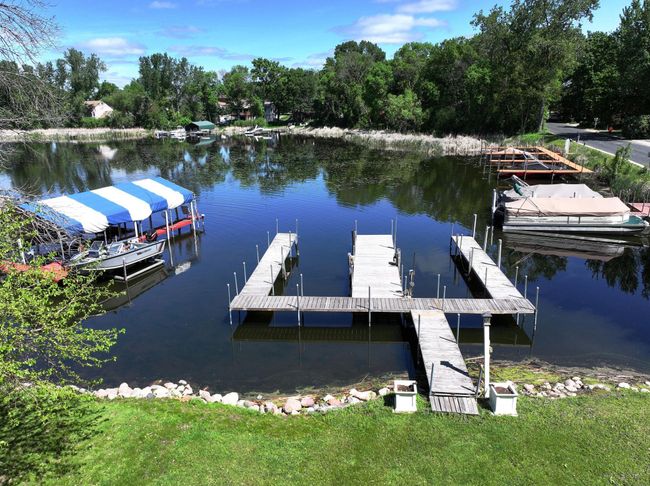 Lakeshore | Image 44