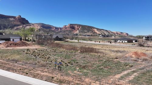659 Ellen Dr, Grand Junction, CO, 81507-8812 | Card Image