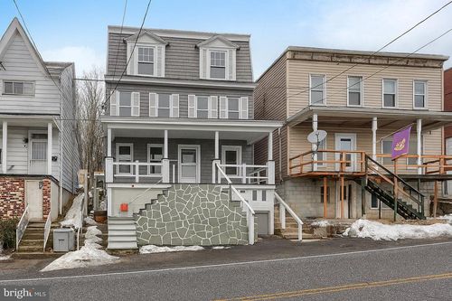 199 Market St, Cumbola, PA, 17930-1202 | Card Image