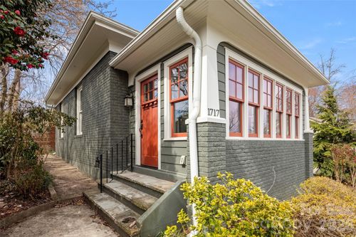 1717 Clairmont Drive, Hendersonville, NC, 28791 | Card Image