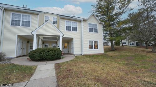 402 Hunt Dr, Milford, NJ, 08848-1857 | Card Image