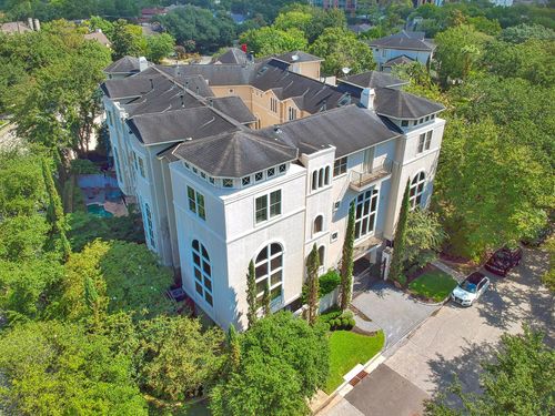 2086 Brentwood Dr, Houston, TX, 77019-3616 | Card Image