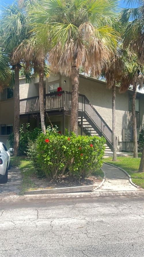 45b2-6345 Newtown Cir, Tampa, FL, 33615-3629 | Card Image