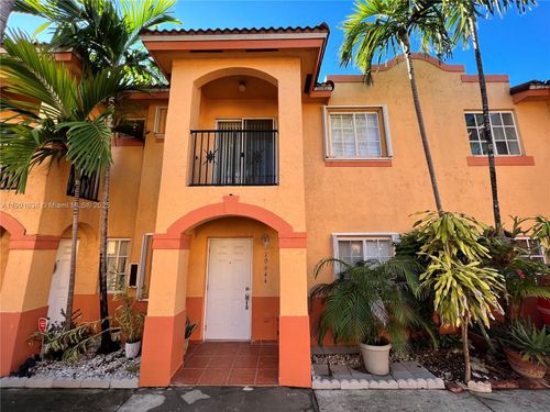 10644-10644 Nw 87th Ct, Hialeah Gardens, FL, 33018-4605 | Card Image