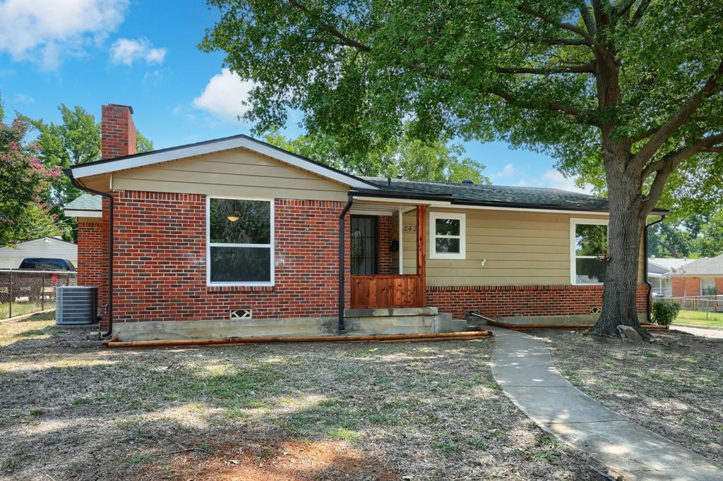 Maryel Dr, Fort Worth, TX 76112