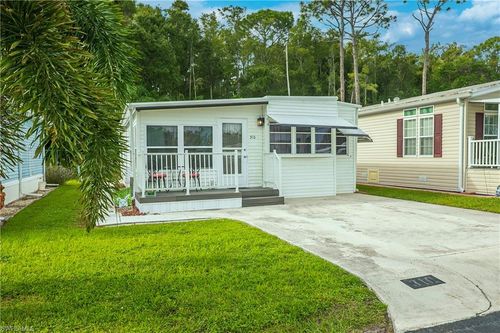 310 Fountain View Blvd, NORTH FORT MYERS, FL, 33903-7324 | Card Image