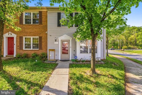 1801 Cedarwood Ct, Landover, MD, 20785-4003 | Card Image