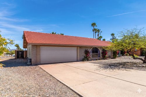 14053 N Hampstead Dr, Fountain Hills, AZ, 85268-2738 | Card Image