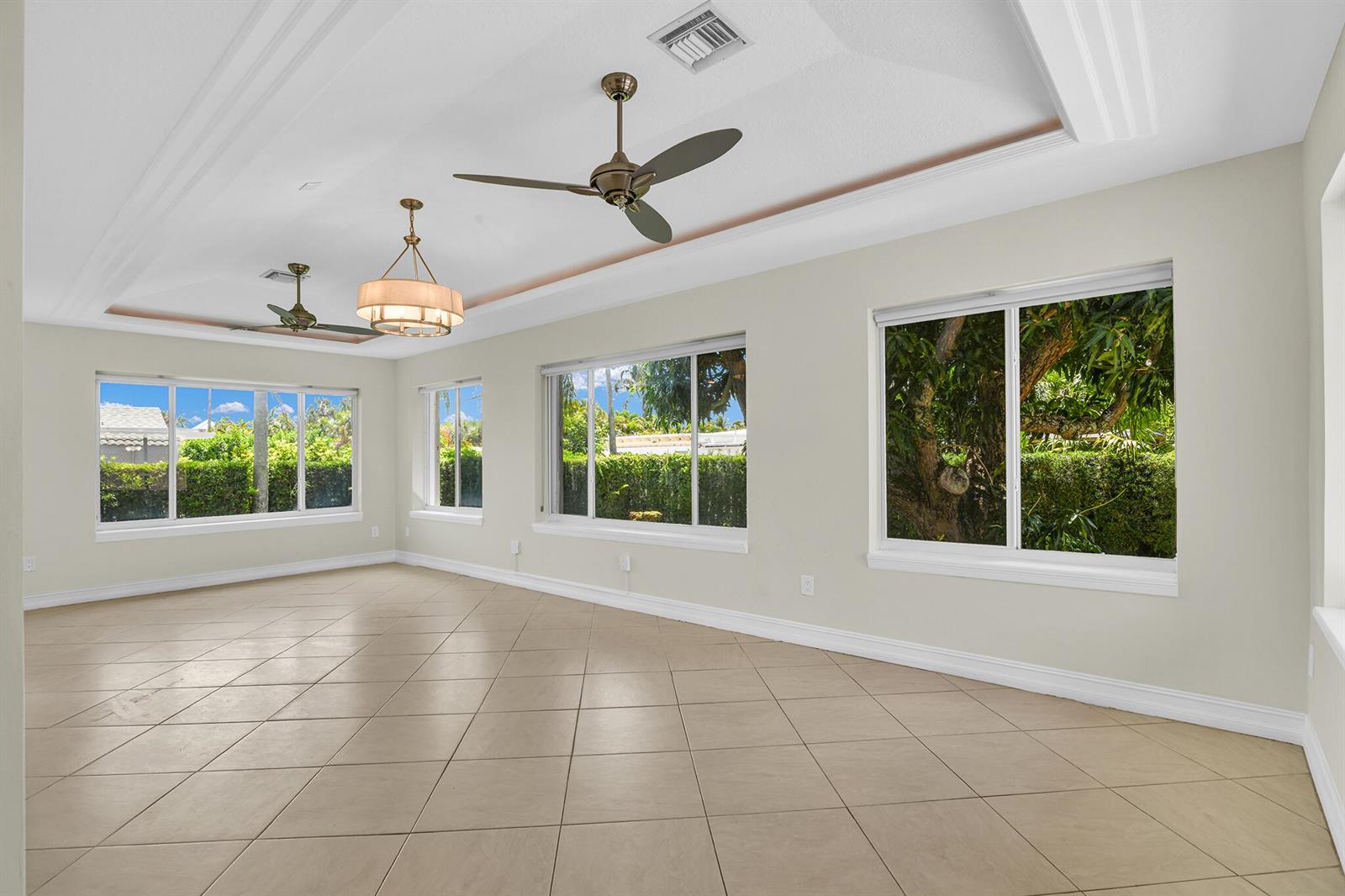 Residential Lease in Delray Beach 3