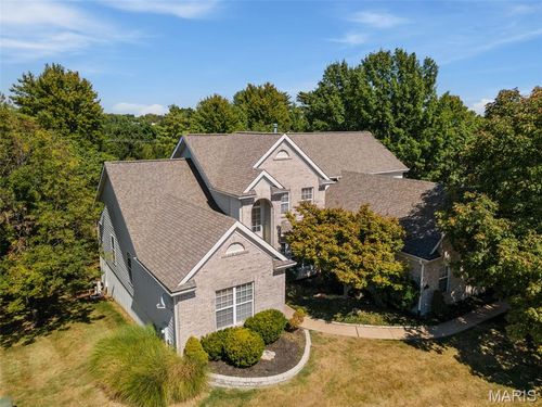 16757 Benton Taylor Dr, Chesterfield, MO, 63005-4844 | Card Image
