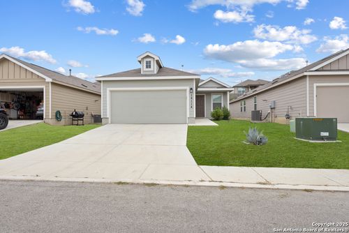14114 Silos Mdws, San Antonio, TX, 78252-1753 | Card Image