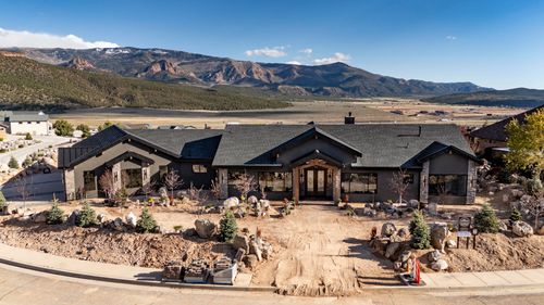 2046 S Eagle Ridge Loop, Cedar City, UT, 84720-5002 | Card Image