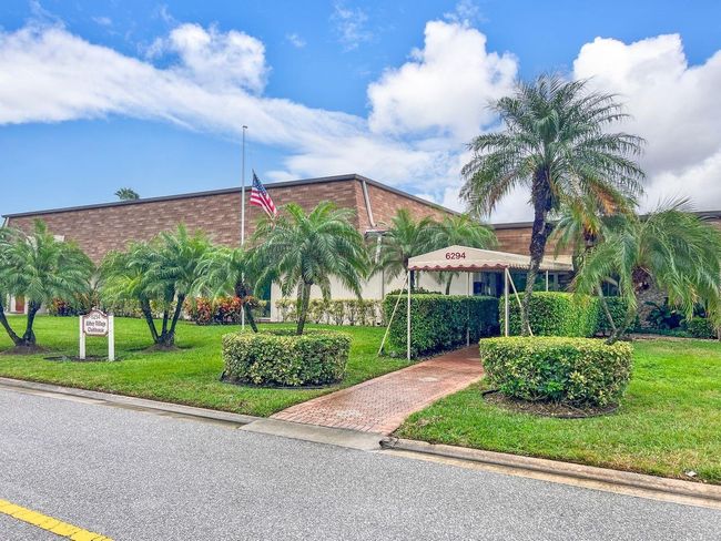 APT-106 - 31 Abbey Ln, Condo with 2 bedrooms, 2 bathrooms and null parking in Delray Beach FL | Image 30