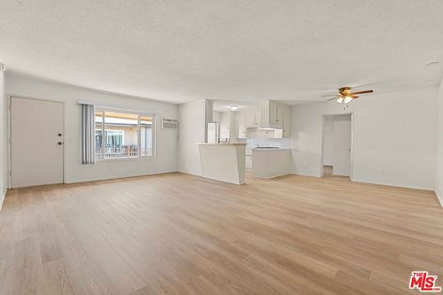 8-15540 Moorpark Street, Encino, CA, 91436 | Card Image