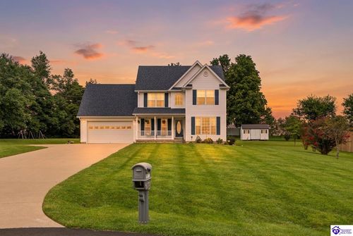 152 Icicle Ct, Radcliff, KY, 40160-8810 | Card Image